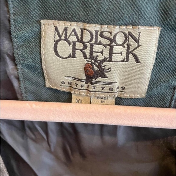 Madison Creek Quilted green/brown vest for fall/winter or hunting - Picture 2 of 4